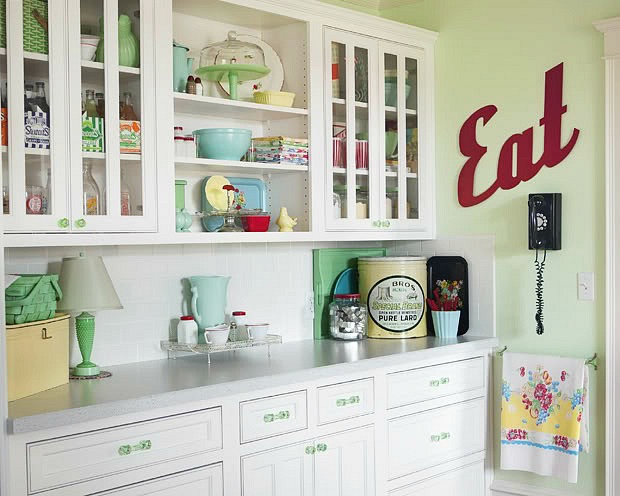 Meadowbrook Farm vintage kitchen