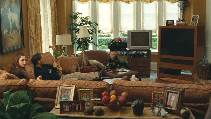 A living room filled with furniture