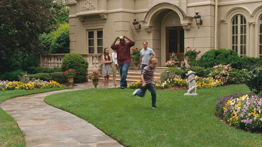 front exterior of the Tuohy family\'s home in the movie The Blind Side