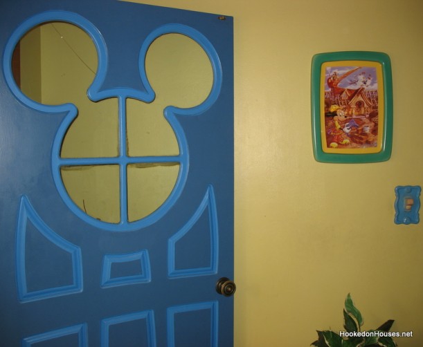 Mickey Mouse's House-door