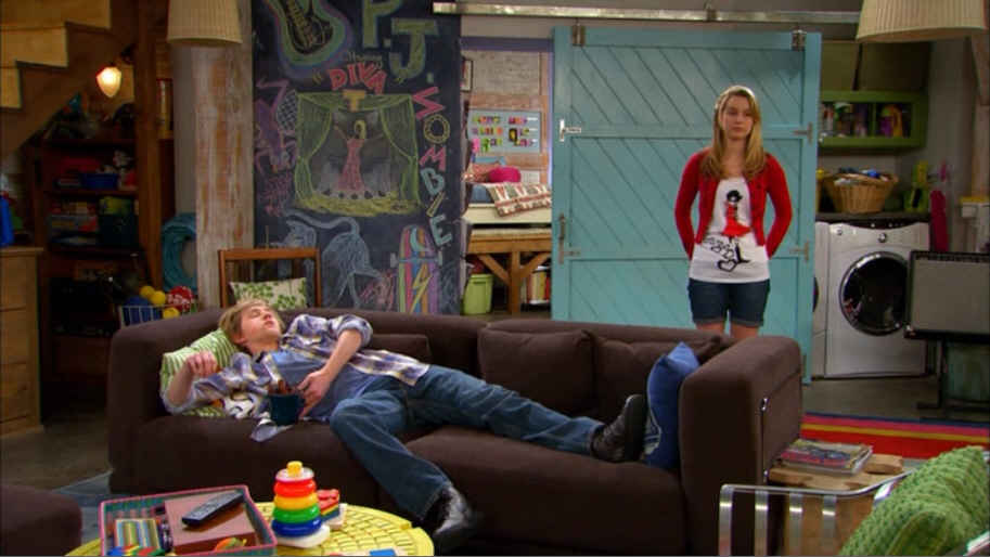 The Duncans' Denver Home on "Good Luck Charlie" - Hooked on Houses