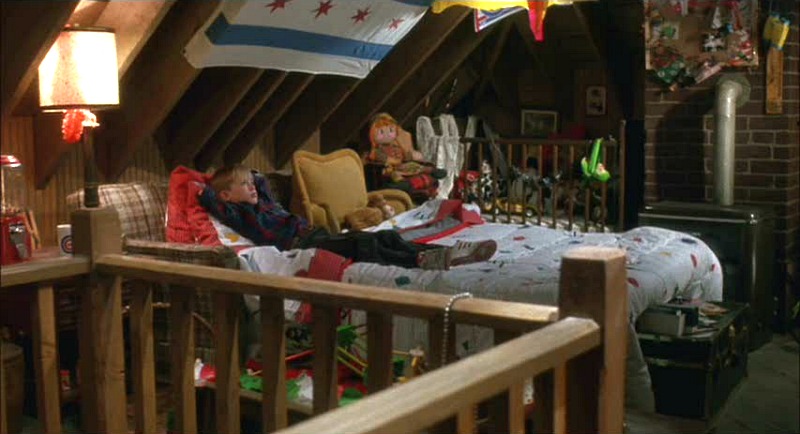 Kevin in the attic Home Alone movie sets