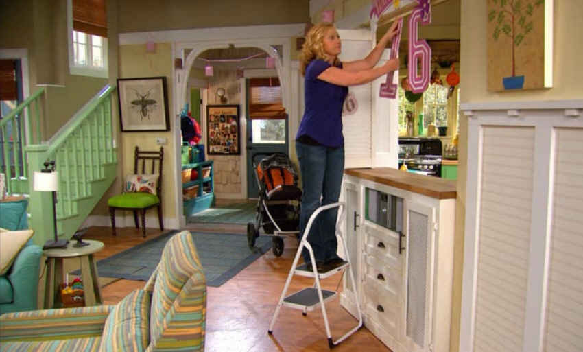 Good Luck Charlie House and Sets