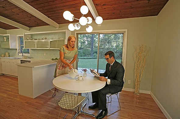 couple at round kitchen table