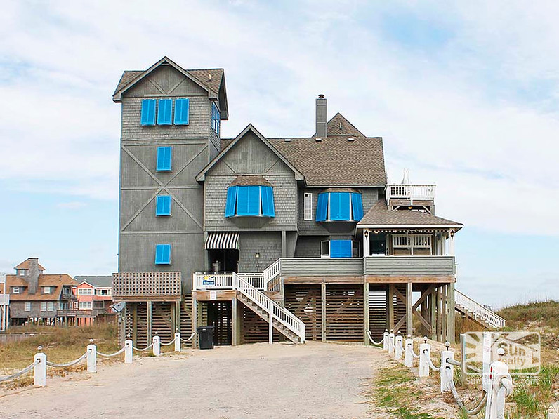 front exterior of the Inn at Rodanthe Hatteras Island Today