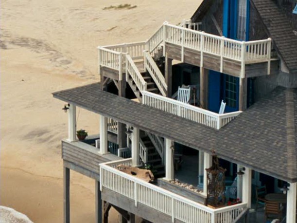 aerial view of the inn at Rodanthe