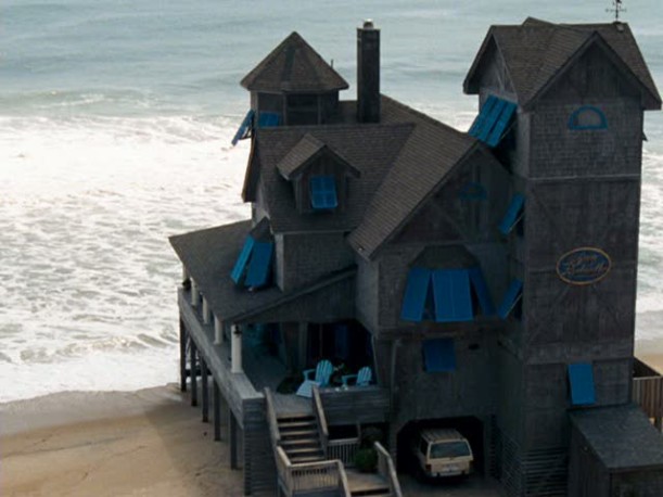 The Inn From Nights In Rodanthe Rescued And Renovated