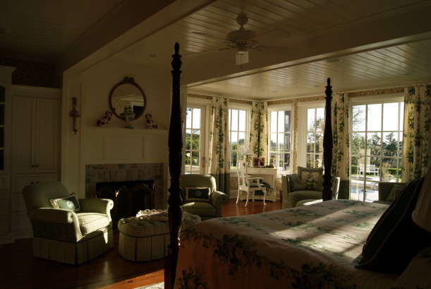 bedroom with fireplace