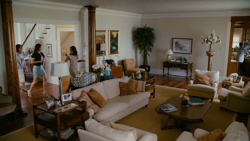 A living room filled with furniture