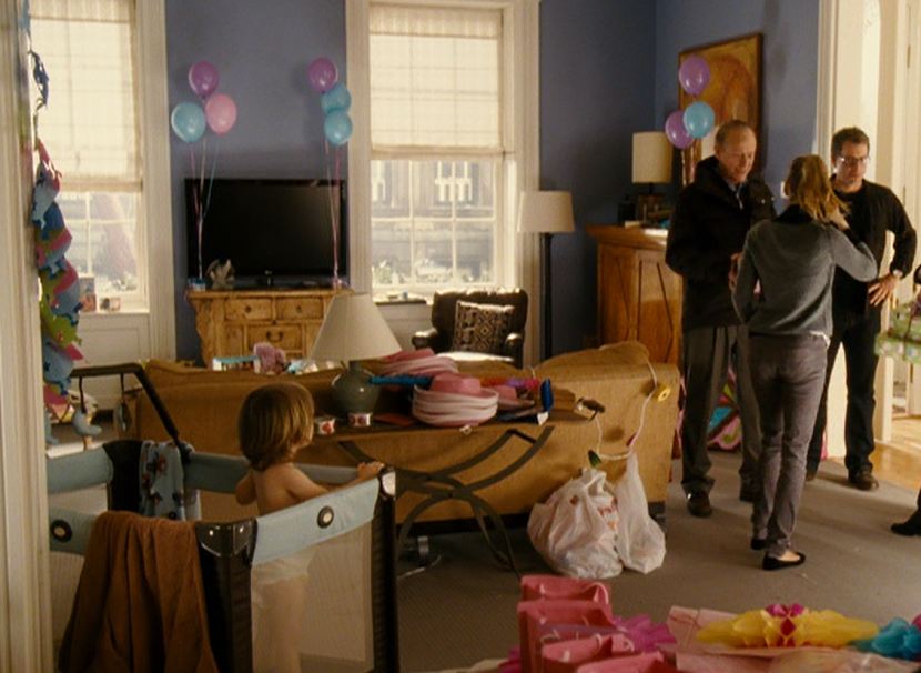 Kate\'s living room decorated for a child\'s birthday party