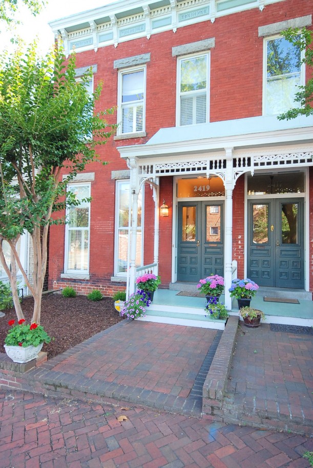 Real Estate Sampler 3 Houses Built in 1895 Hooked on Houses