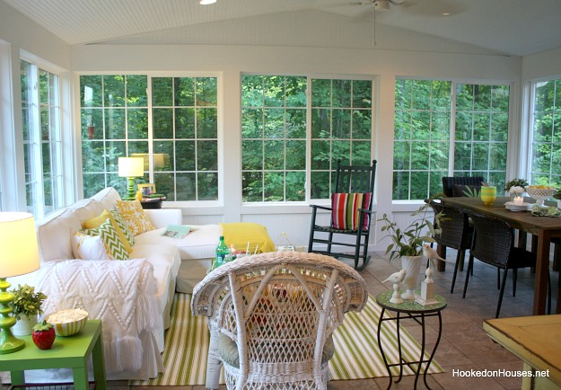 wide shot of sunroom in the summer