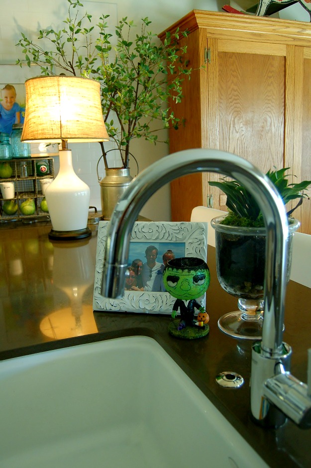 close up of sink and faucet