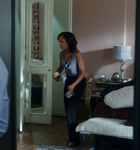 Olivia's bedroom on Scandal-closet doors