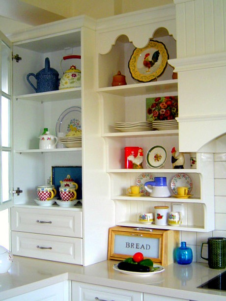 Poppy's kitchen shelves close up