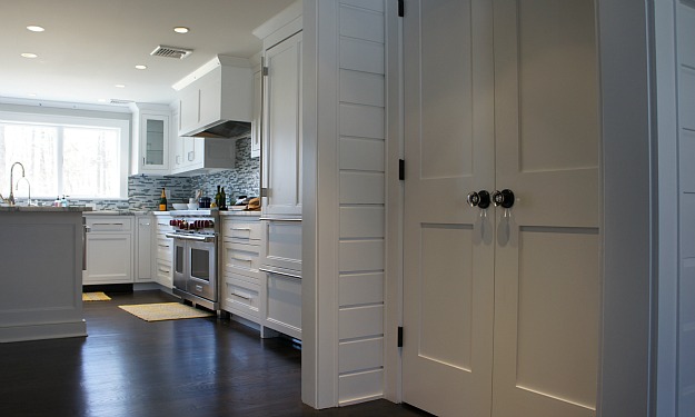 Cari's kitchen pantry doors