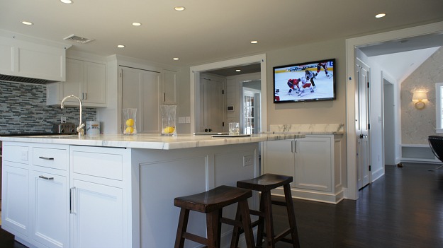 Cari's new white kitchen TV on wall