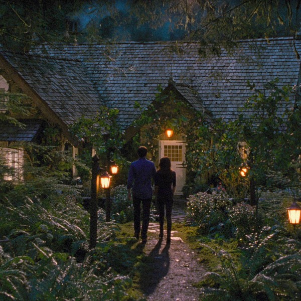 Edward and Bella cottage in the woods