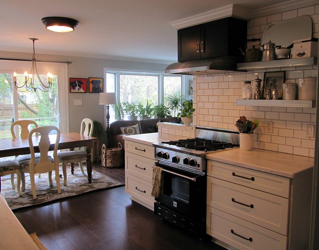 Joyce's black and white kitchen 1