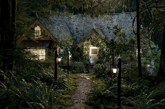 Breaking Dawn 2: Bella and Edward's Cottage