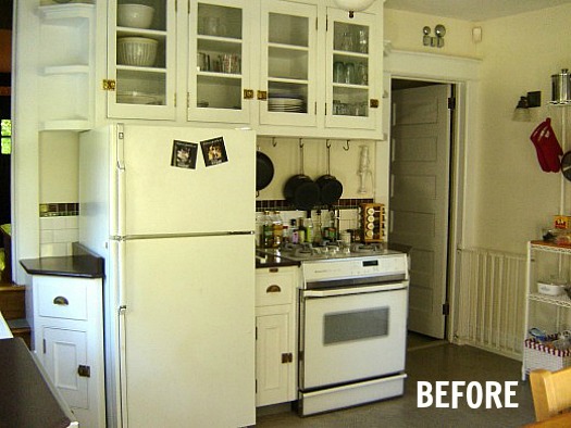 small kitchen before makeover