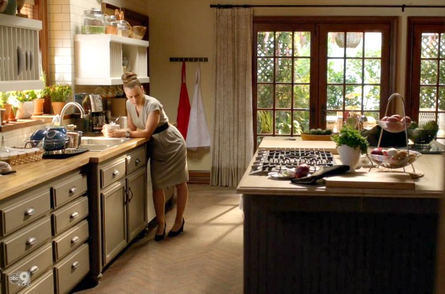 Savi's kitchen on TV show Mistresses ABC (12)