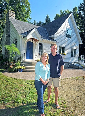 Erin's cottage in Wisconsin Impatient Gardener blog