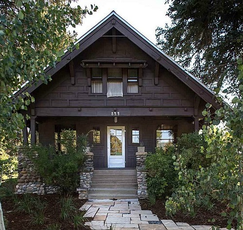 Rustic Craftsman in Steamboat Springs front exterior with porch