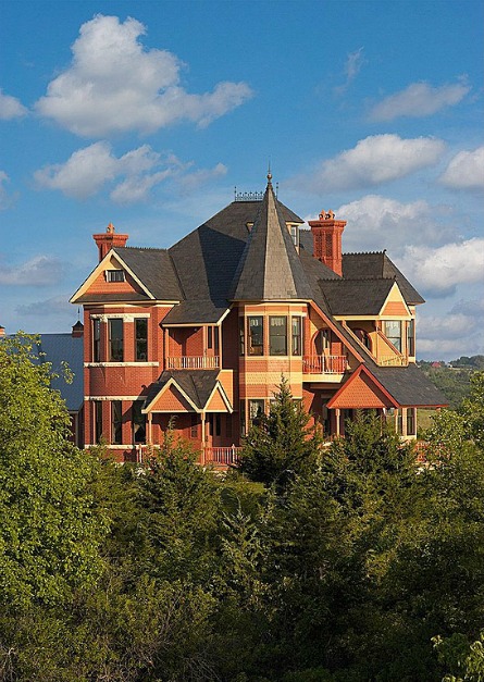 Castle Victorian in Nebraska for Sale (15)