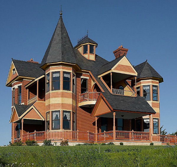 Castle Victorian in Nebraska for Sale (3)