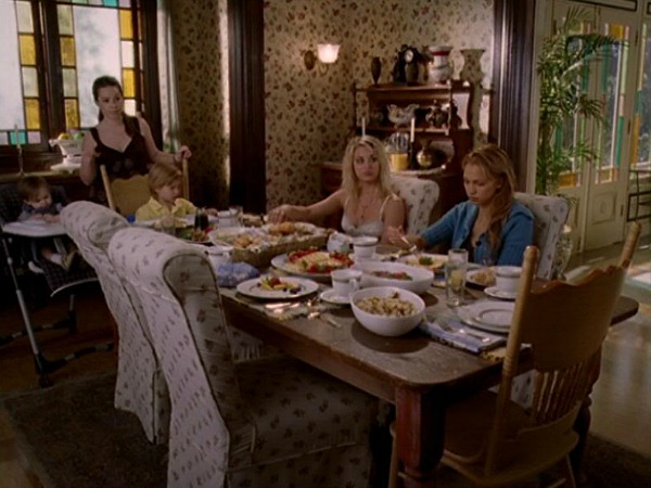 Charmed Halliwell Manor dining room 6