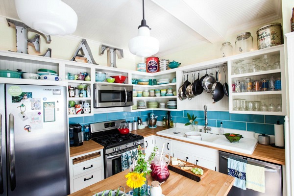 Farm Fresh Therapy bungalow kitchen AFTER 3