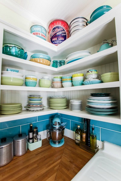 open kitchen shelving