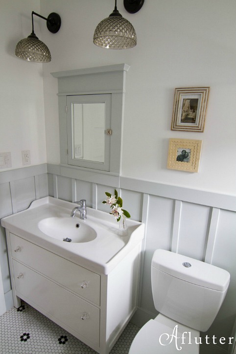 A Small Bungalow Bathroom Makeover Hooked On Houses