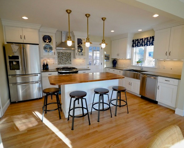 Raising The Roof On A 1940s Cape Cod Hooked On Houses