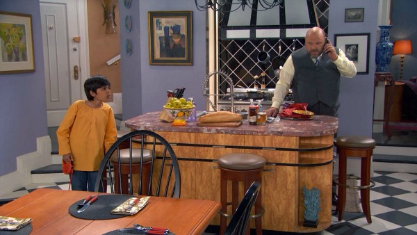 Kitchen Set Design on TV Show Jessie (4)