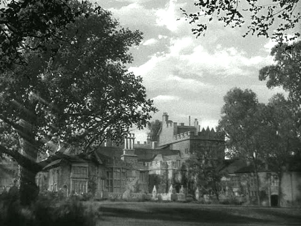 Manderley exterior in classic film Rebecca