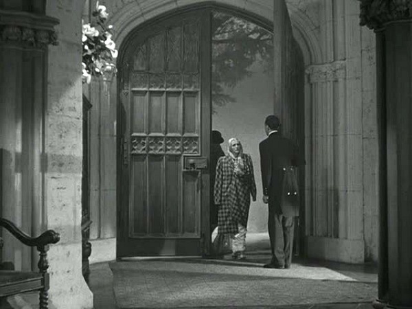 Manderley in classic film Rebecca-front doors