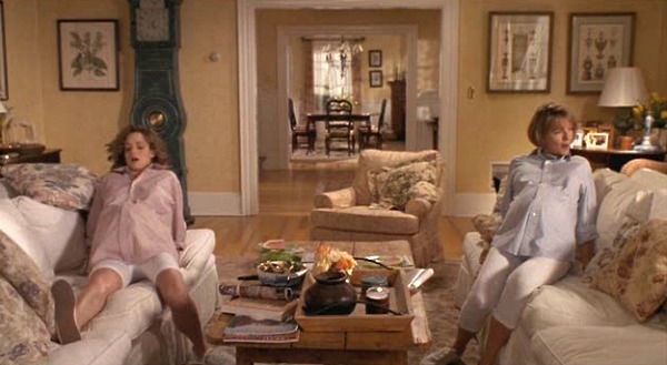 Kimberly Williams and Diane Keaton in Father of the Bride 2