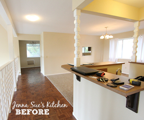 Jenna Sue's kitchen before remodel