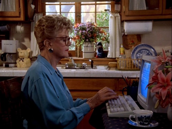 Jessica Fletcher's House in "Murder, She Wrote" | hookedonhouses.net