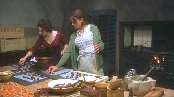 Juliette Binoche and Lena Olin making chocolates