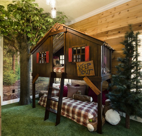 Decorating A Vacation Home With Creatively Themed Rooms