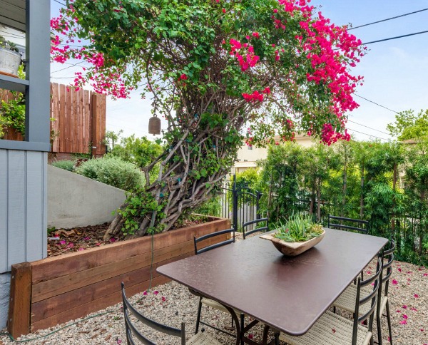 back patio table and chairs