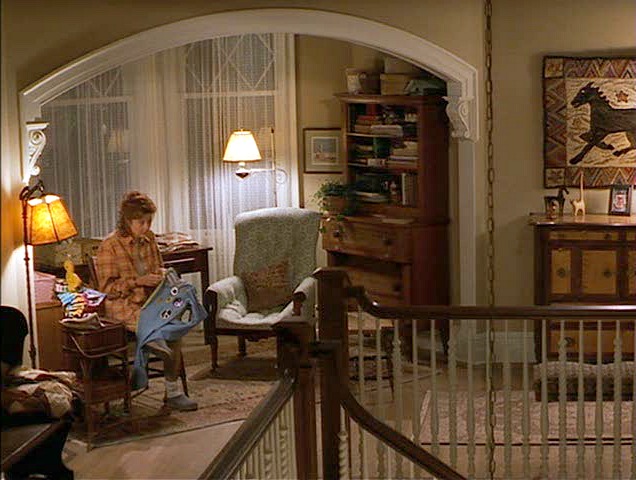 Second floor landing in Susan Sarandon's "Stepmom" Victorian