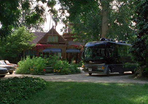 "Meet the Fockers' Victorian house with RV parked out front