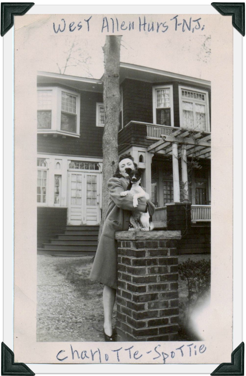 Old black and white photo of Allenhurst house
