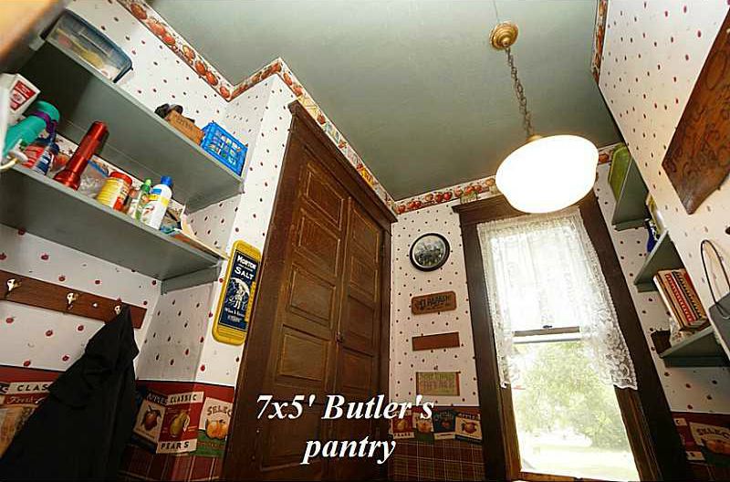 double doors leading to butlers pantry