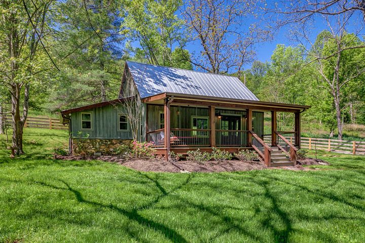 Front exterior of cabin rental called NEST in Franklin