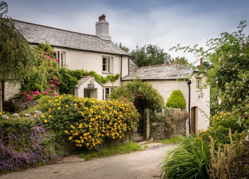 October Cottage In Cornwall